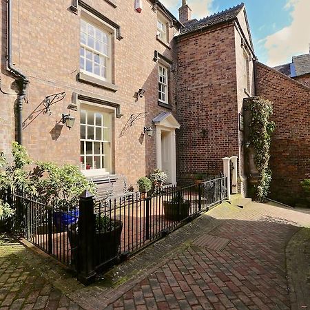 The Library House B&B アイアンブリッジ エクステリア 写真