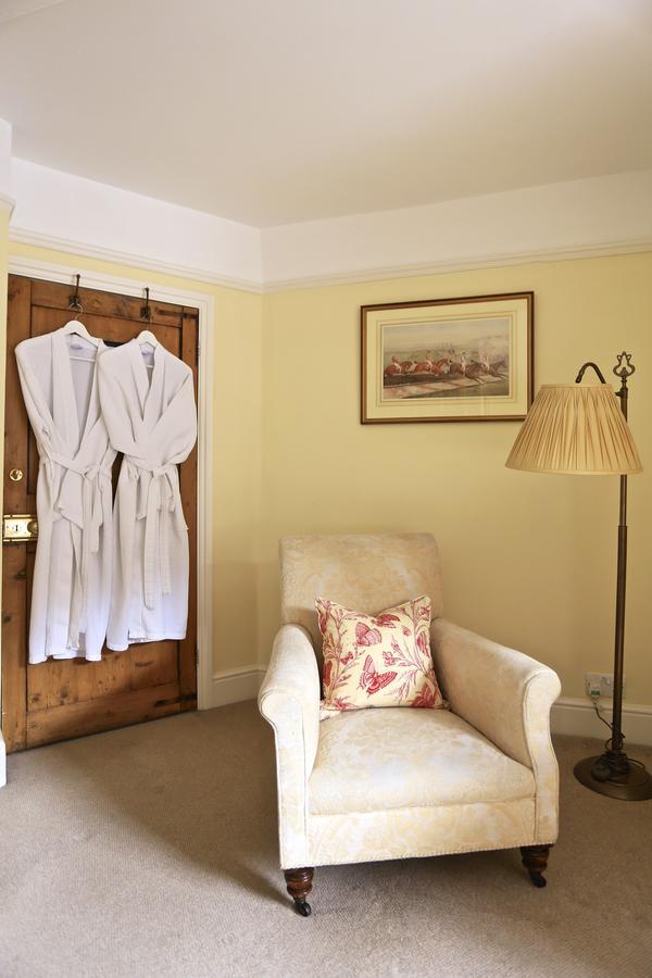 The Library House B&B アイアンブリッジ エクステリア 写真